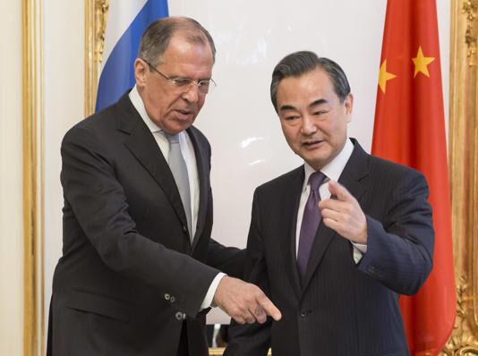 سرگئی لاوروف وزیر امور خارجه روسیه,پیشتر کین گانگ سفیر چین در واشنگتن