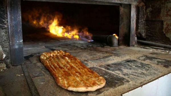 نان بربری,روزه‌خواری در ملاءعام
