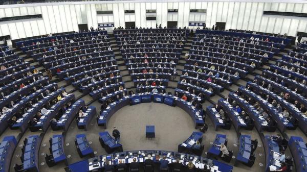 پارلمان اروپا,تصویب تحریم فوری نفت و گاز روسیه توسط پارلمان اروپا