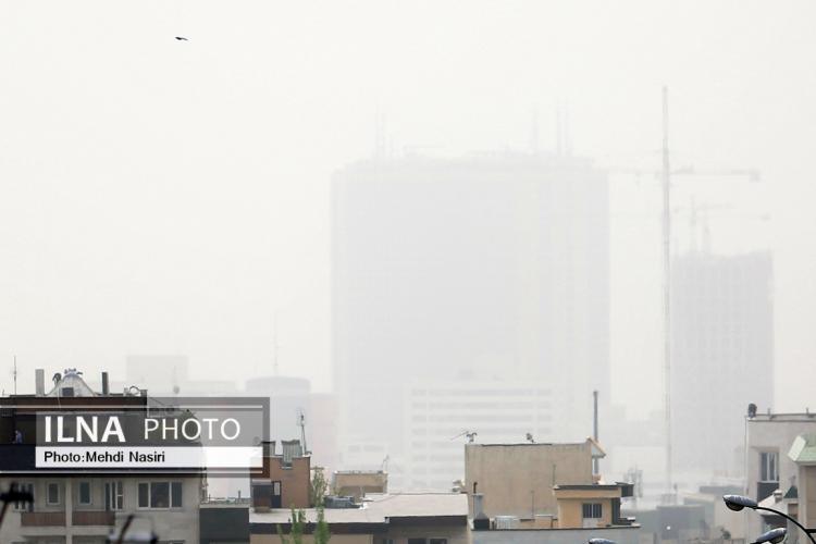 تصاویر آلودگی هوا در تهران,عکس های هوای تهران در فروردین 1401,تصاویری از آلودگی هوای تهران در فروردین 1401