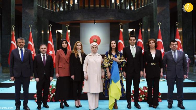 تصاویر ضیافت افطاری همسر اردوغان برای کودکان اوکراینی,عکس های افطاری همسر اردوغان در اوکراین,تصاویری از مراسم افطاری امینه اردوغان در اوکراین