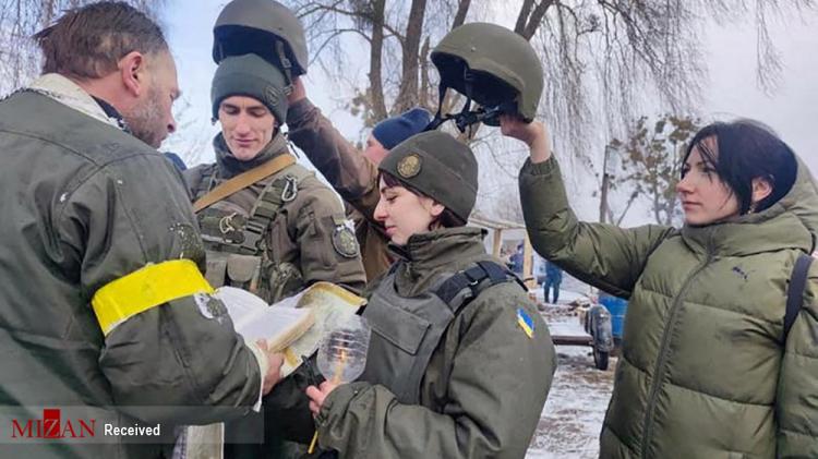 تصاویر ازدواج سربازان اوکراینی در میدان جنگ,عکس های ازدواج سربازان اوکراینی,عکس های ازدواج اوکراینی ها در میدان جنگ