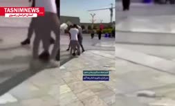  فیلم کامل از لحظه دستگیری ضاربِ حرم رضوی توسط مردم؛ حضور تعداد زیادی از وابستگان طالبان در ایران