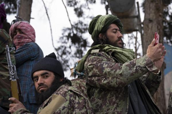 دستور ملا هبت‌الله آخند رهبر طالبان,جلوگیری از ازدواج دوباره فرماندهان طالبان