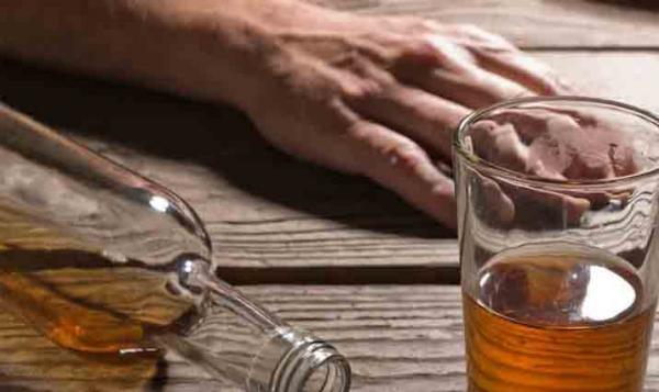 مسمومیت الکلی در بندرعباس,توقف اطلاع رسانی درباره مسموم شدگان الکلی بندرعباس
