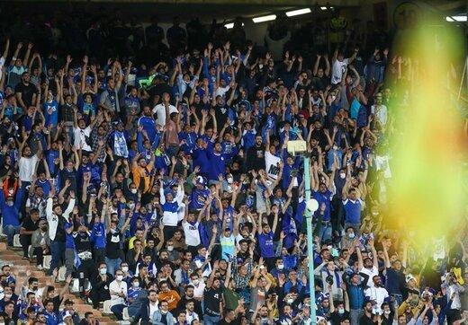 تجمع هواداران استقلال مقابل ساختمان باشگاه,انتقاد هواداران استقلال