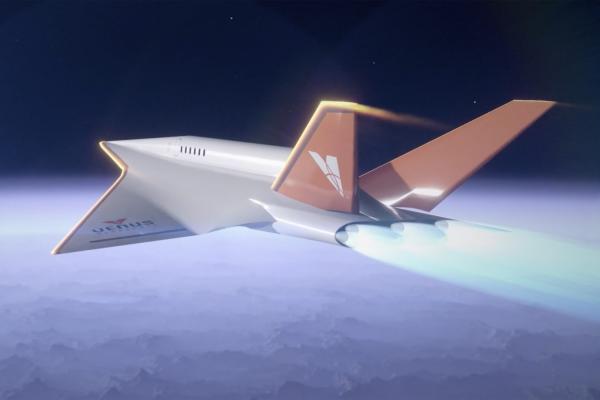 هواپیمای فضایی استارگیزر,سفر دور دنیا با هواپیما