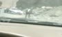 فیلم/ ضرب‌وشتم یک نفر در جاده چالوس توسط یکی از مأموران نیروی انتظامی