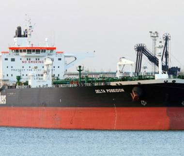 توقیف دو نفتکش یونانی توسط ایران,نفتکش های یونانی در ایران