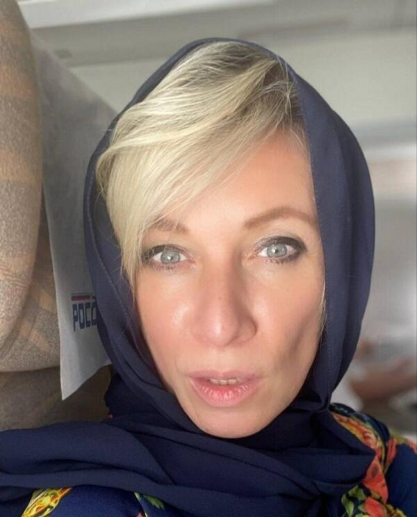 ماریا زاخارووا,پوشش جنجالی سخنگوی وزارت امور خارجه روسیه در تهران
