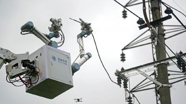 ربات برقکار,آزمایش ربات برقکار در چین