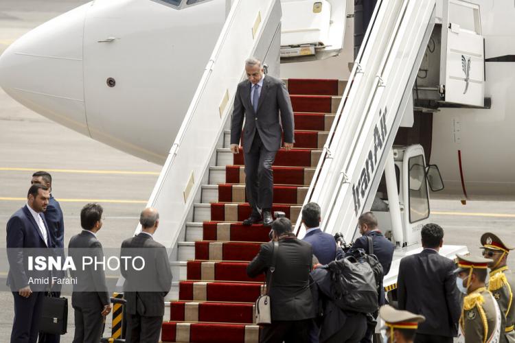 تصاویر ورود نخست وزیر عراق به ایران,عکس های نخست وزیر عراق در ایران,عکس های الکاظمی در تهران