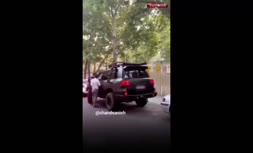 فیلم/ ماشین فوق لاکچری امین حیایی در خیابان‌های تهران