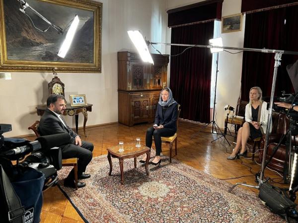 پوشش خبرساز خبرنگار روس,پشت صحنه مصاحبه با وزیر ارتباطات