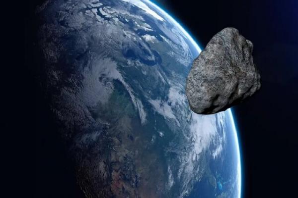 سیارک,عبور سیارکی خطرناک به اندازه یک نهنگ آبی از کنار زمین