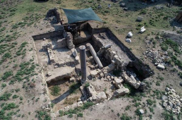 سکونتگاهی ۸ هزار ساله در عربستان,مقبره‌ گلادیاتورهای رومی