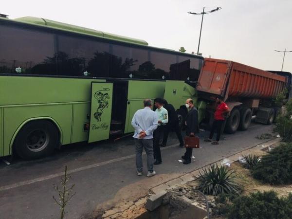 تصادف اتوبوس زائران کربلا,تصادف در آزادراه تهران ساوه