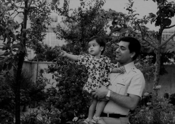 اسماعیل شنگله اسماعیل شنگله,نمایش سه یار دبستانی