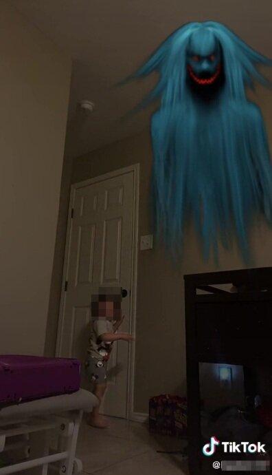 شبحی برای ترساندن کودکان,شبکه اجتماعی