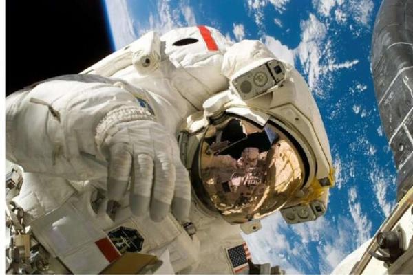 فضانوردان,ساخت اکسیژن با آهن ربا