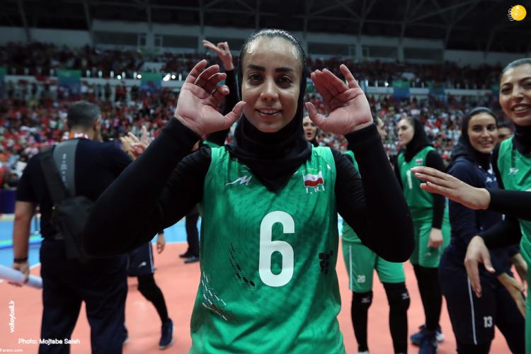 تصاویر مسابقه تیم ملی والیبال زنان ایران با ترکیه,عکس های دیدار تیم ملی والیبال زنان ایران و ترکیه,تصاویر دیدار تیم ملی والیبال زنان ایران با ترکیه