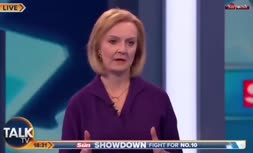 فیلم/ اتفاق عجیب در حین سخنرانی «لیز تراس» هنگام خط و نشان برای پوتین