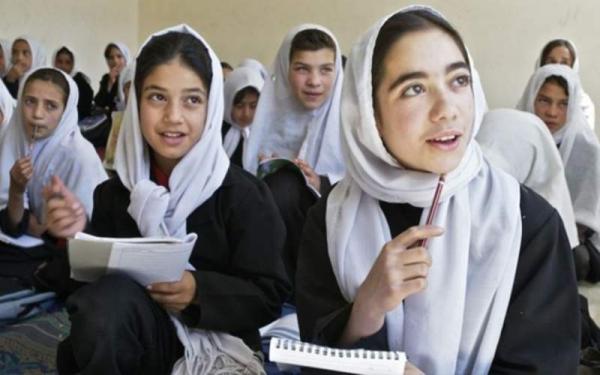 اخبار طالبان,بسته شدن مدارس دخترانه در افغانستان