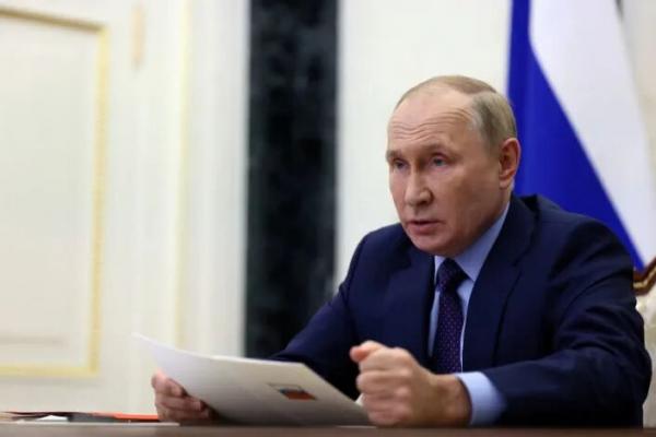 ه ولادیمیر پوتین رییس جمهوری روسیه, توافق صلح با اوکراین