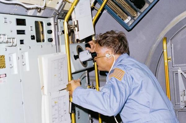 مرگ صبورترین فضانورد ناسا,دان لیند