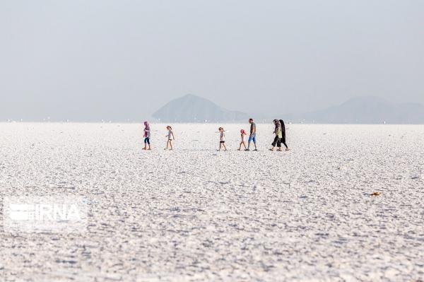 دریاچه ارومیه,دریاچه نمک