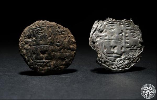 کشف گنجینه طلا و نقره در یک گورستان,آثار باستانی پرو