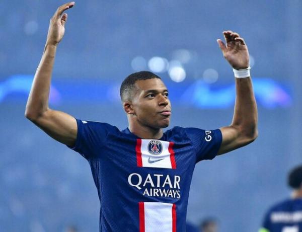 کریم بنزماو امباپه کریم بنزماو امباپه,ستاره پاری سن ژرمن