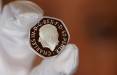 سکه انگلیس,رونمایی از یک سکه جدید پس از ۷۰ سال در انگلیس