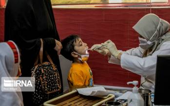 تصاویر شیوع موج جدید آنفلوانزا در کودکان,عکس های ابتلای کودکان به آنفلوانزا,تصاویری از ابتلای کودکان به آنفلوانزا در پاییز 1401