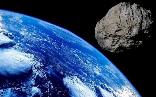 سیارک قاتل در مسیر زمین