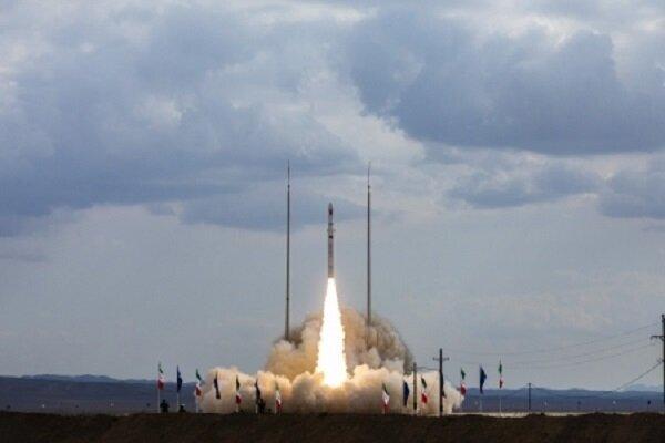 واکنش آمریکا به آزمایش موشک ماهواره‌بر قائم ۱۰۰,موشک ماهواره‌بر قائم