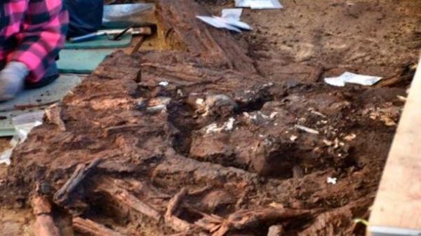 استخوان,کشف استخوان‌های ۱۰هزار ساله در آلمان