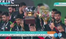 فیلم/ خوشحالی نکردن تیم ملی کشتی فرنگی ایران در مراسم اهدای جام قهرمانی