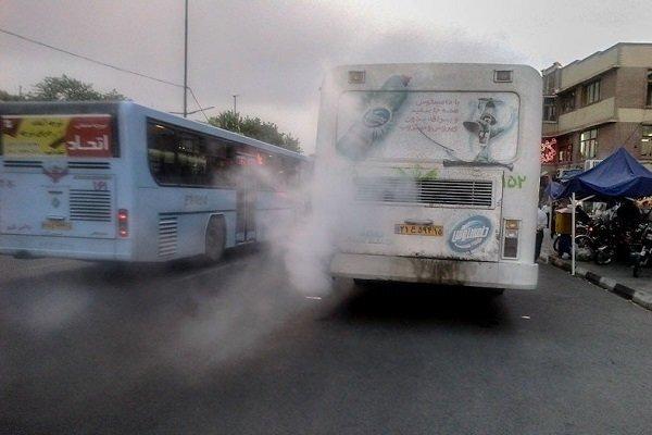 آلودگی شهر‌ها,فرسودگی حمل‌و‌نقل عمومی