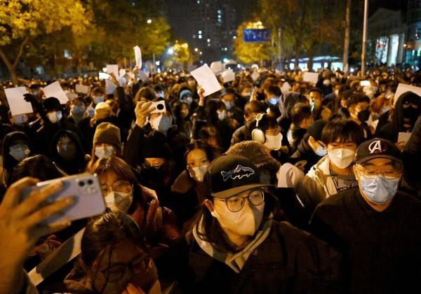 اعتراضات گسترده مردم چین,پکن و شانگهای