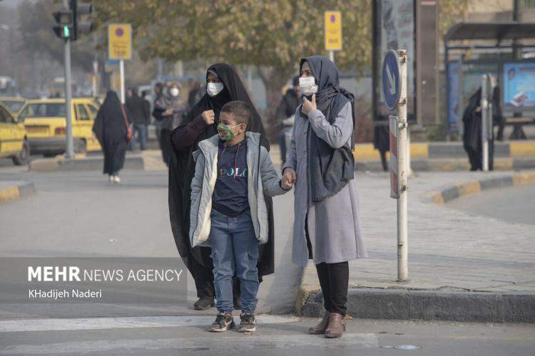 تصاویر آلودگی شدید هوا در اصفهان,عکس های آلودگی هوای اصفهان,تصاویری از آلودگی هوای اصفهان در آذر 1401