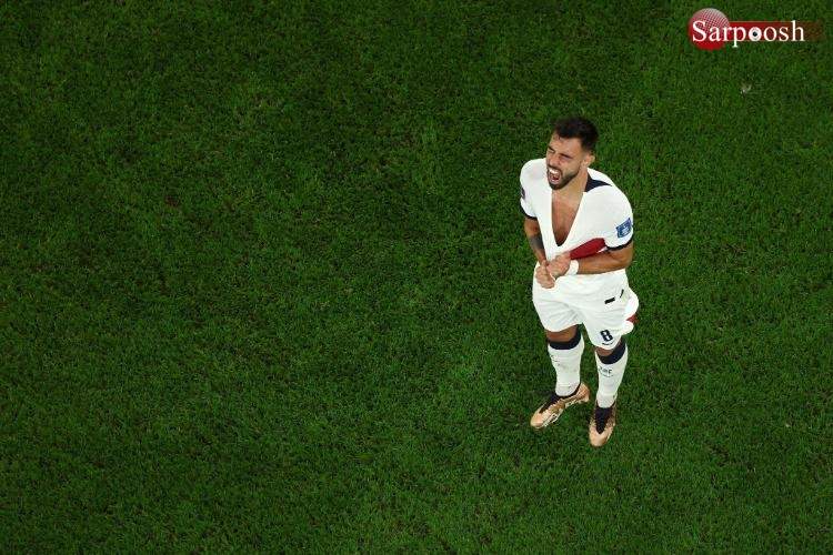 تصاویر اشک‌ها و لبخندها در یک چهارم نهایی جام جهانی,تصاویر اشک ریختن نیمار,تصاویر اشک ریختن رونالدو