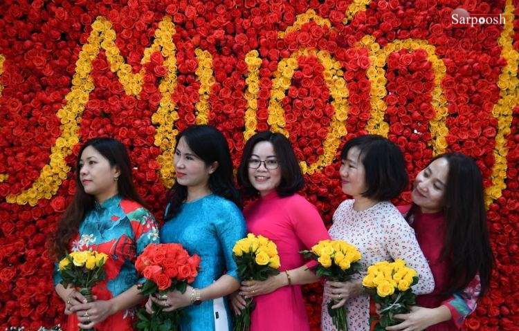 تصاویر جشنواره گل در ویتنام,عکس های جشنواره گل در هانوی,تصاویری از جشنواره گل در هانوی ویتنام
