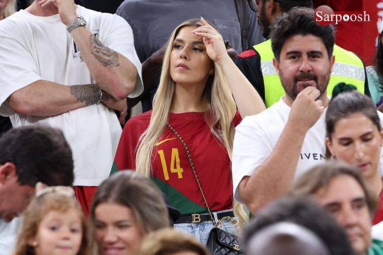 تصاویر تماشاگران جام جهانی قطر,عکس های تماشاگران زن جام جهانی 2022 قطر,تصاویر تماشاگران زن دیدار پرتغال و اروگوئه