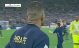 فیلم/ شادی آرژانتینی ها در آغوش لیونل مسی پس از قهرمانی در جام جهانی