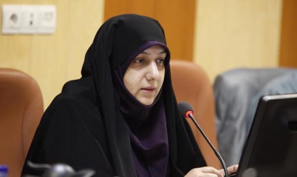 حقوق نجومی دختر دهه‌هشتادی یک عضو شورای شهر انقلابی,فاطمه منصورلی