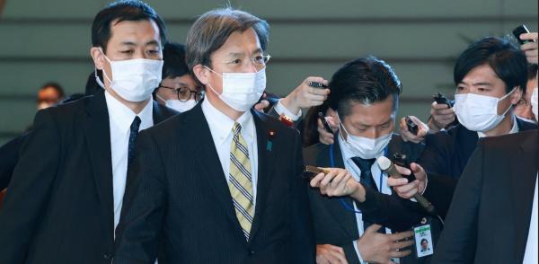 ژاپن,استعفای وزیر ژاپنی به اتهام سوء استفاده مالی