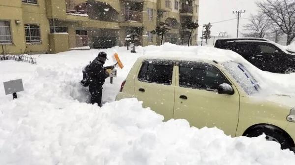 برف سنگین در ژاپن,مرگ چندین نفر بر اثر برف سنگین در ژاپن