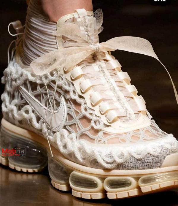 کفش کتانی عروس, کفش های ورزشی برند نایکی