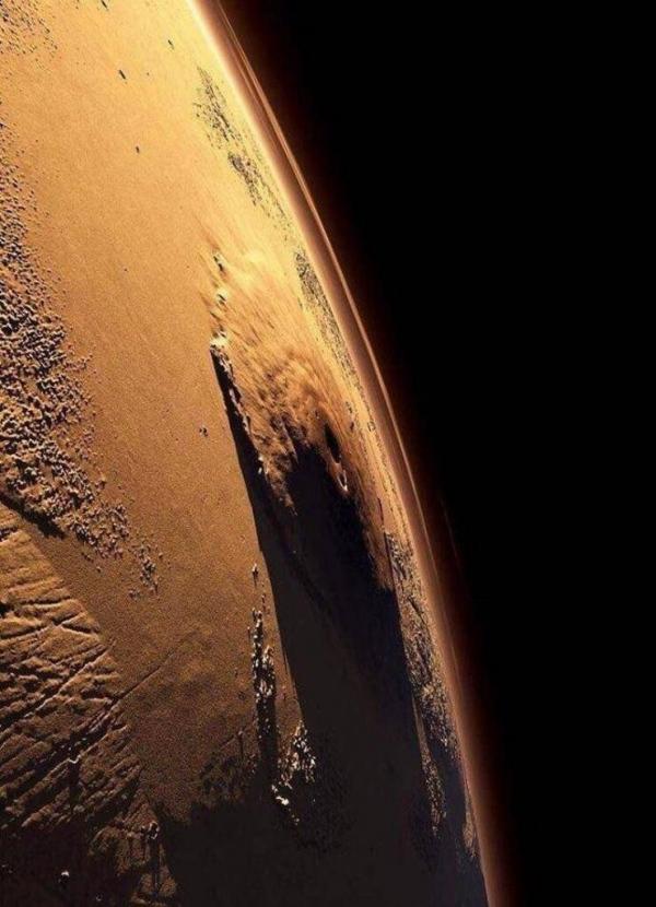 تصاویری از بلندترین کوه منظومه شمسی در مریخ,کوه اُلمپوس